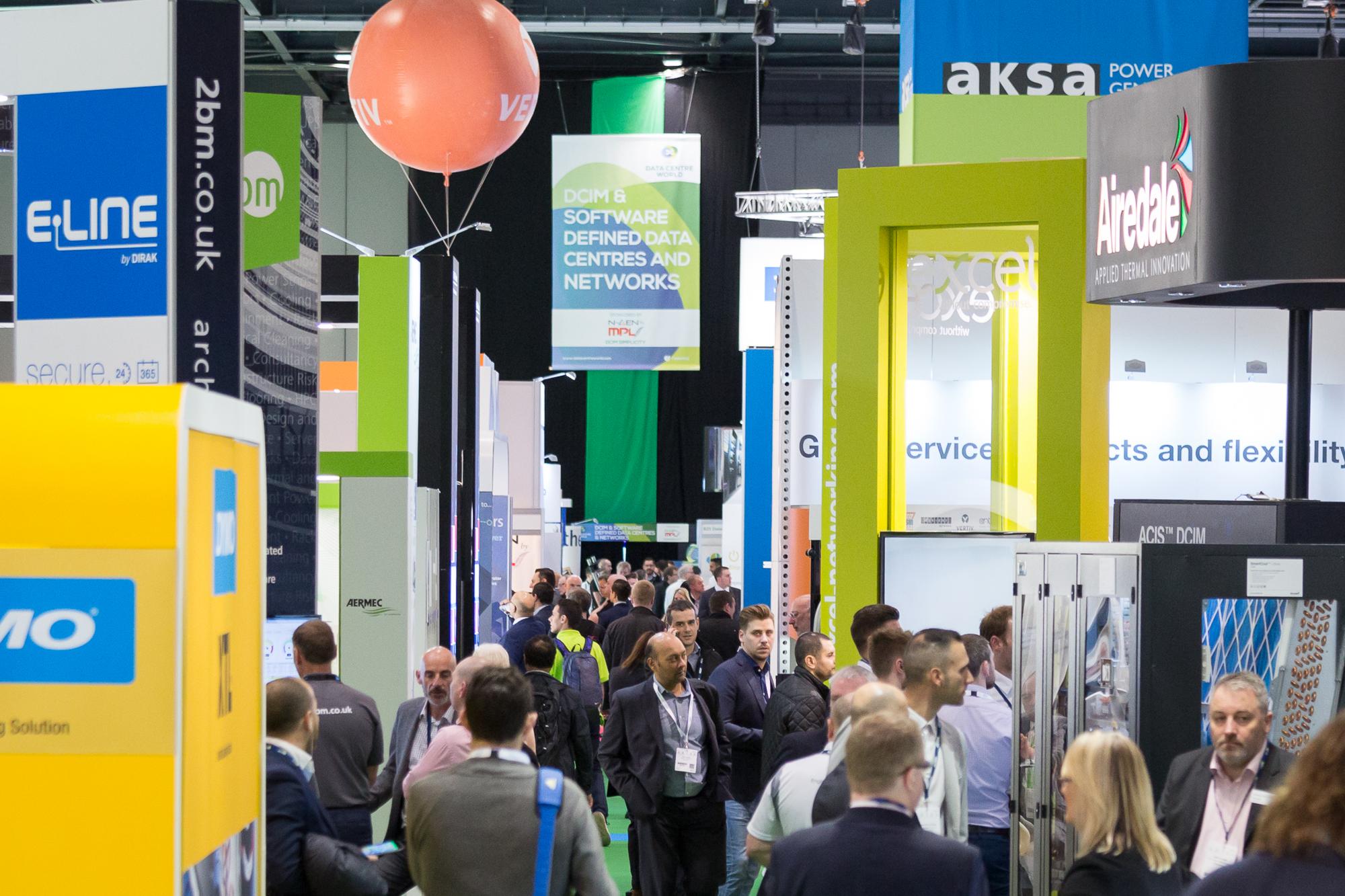 TechShows17_Busy-011